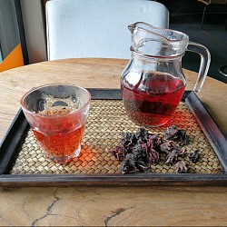 Roselle Tea [HOT 50thb/ICE 60thb]